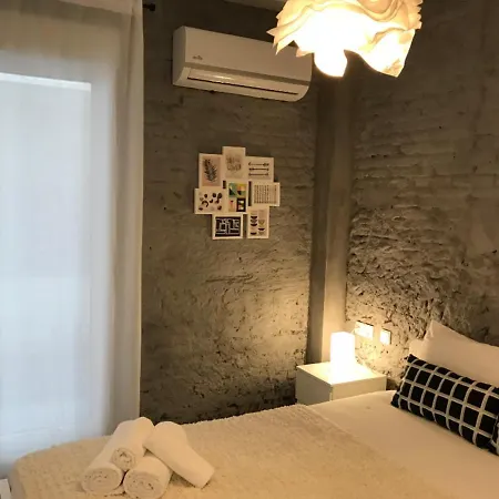 Pequeno Con Mini Piscina - No Climatizada *