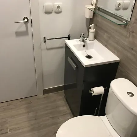 Pequeno Con Mini Piscina - No Climatizada Apartment