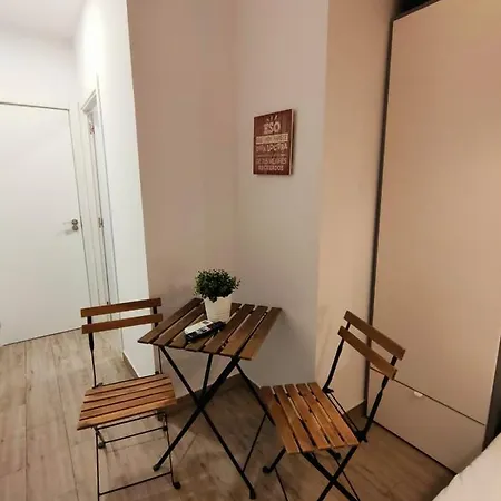 Pequeno Con Mini Piscina - No Climatizada Apartment Valencia
