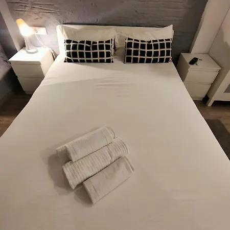 Apartment Pequeno Con Mini Piscina - No Climatizada *