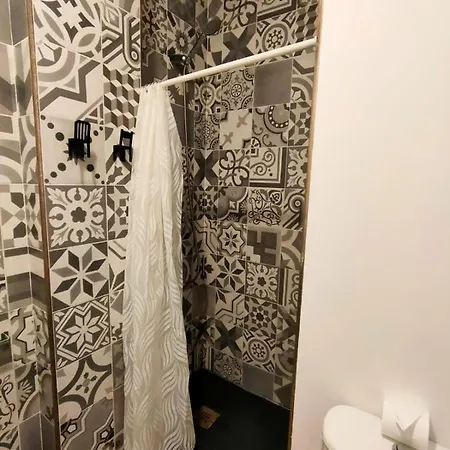 Pequeno Con Mini Piscina - No Climatizada Apartment Valencia