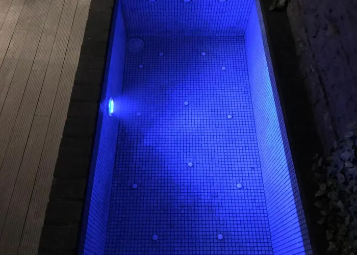Apartment Pequeno Con Mini Piscina - No Climatizada