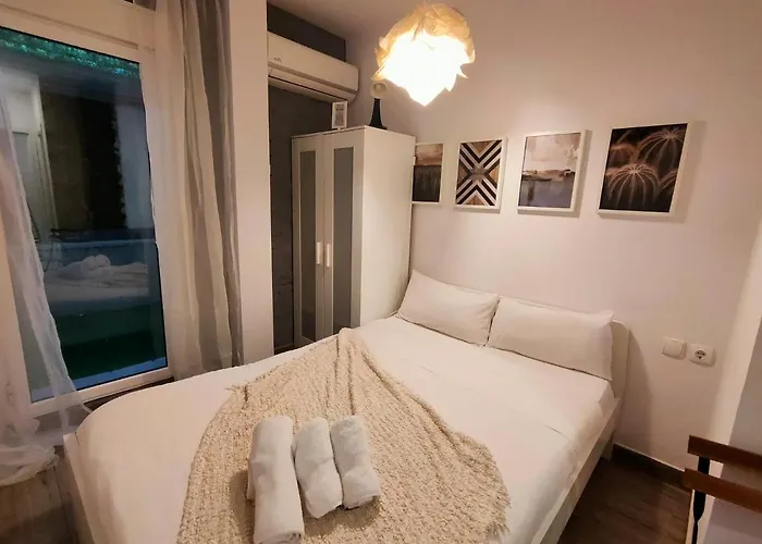 Apartment Pequeno Con Mini Piscina - No Climatizada Valencia