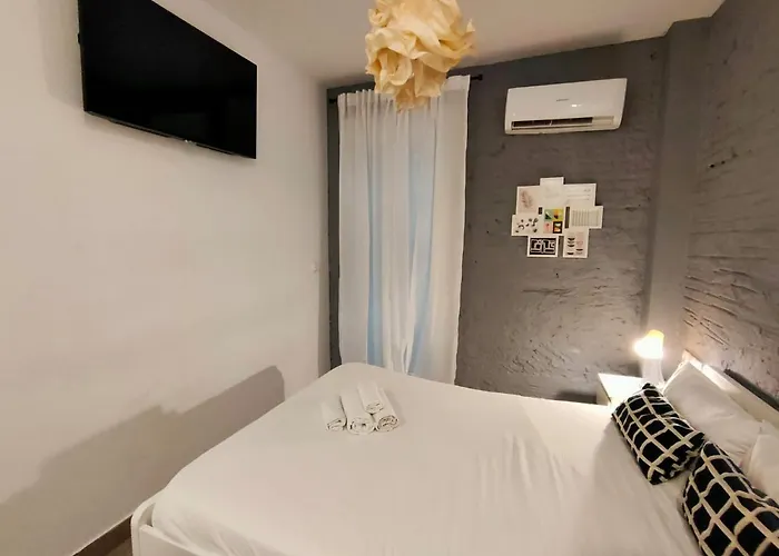 Apartment Pequeno Con Mini Piscina - No Climatizada *