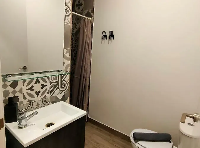 Apartment Pequeno Con Mini Piscina - No Climatizada Valencia